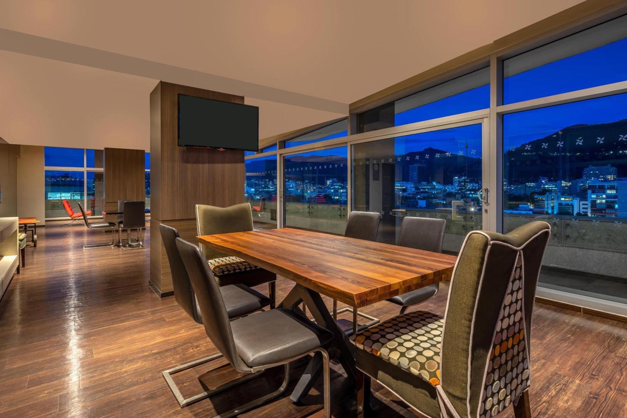 Four Points By Sheraton Bogotá Eksteriør bilde